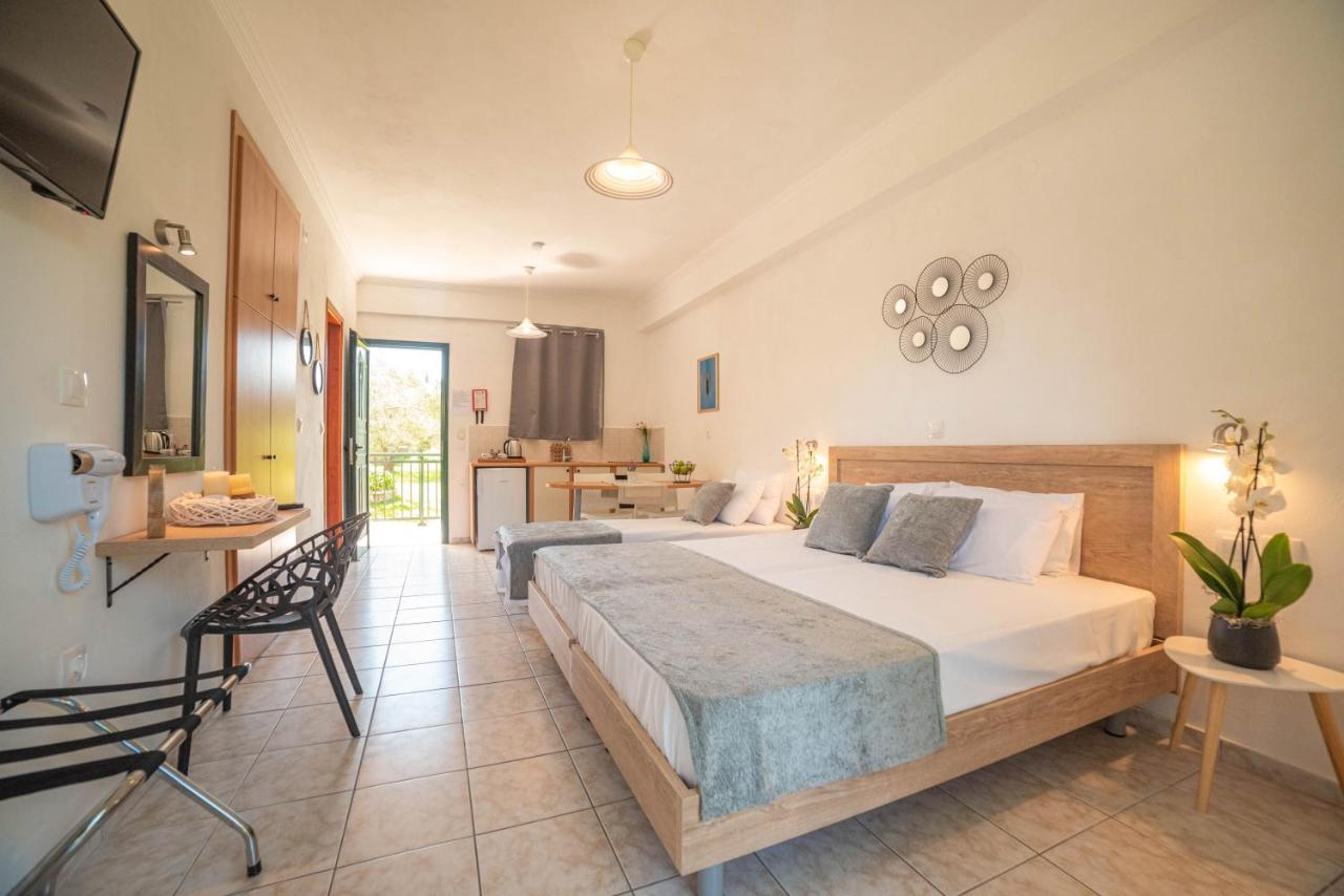 Yianetta Hotel Apartments カボス エクステリア 写真