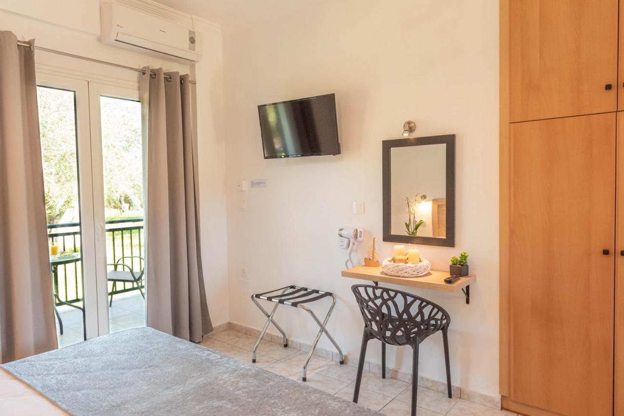 Yianetta Hotel Apartments カボス エクステリア 写真