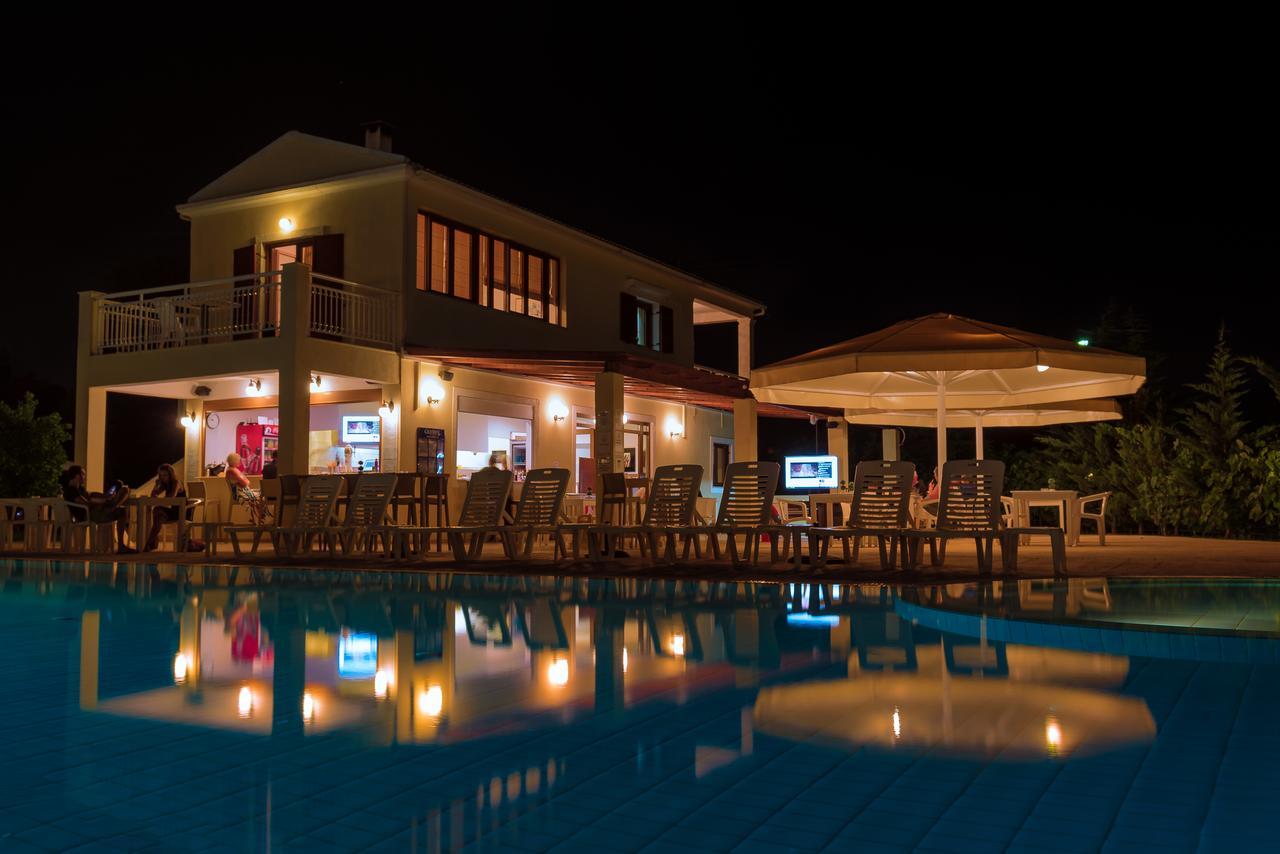 Yianetta Hotel Apartments カボス エクステリア 写真