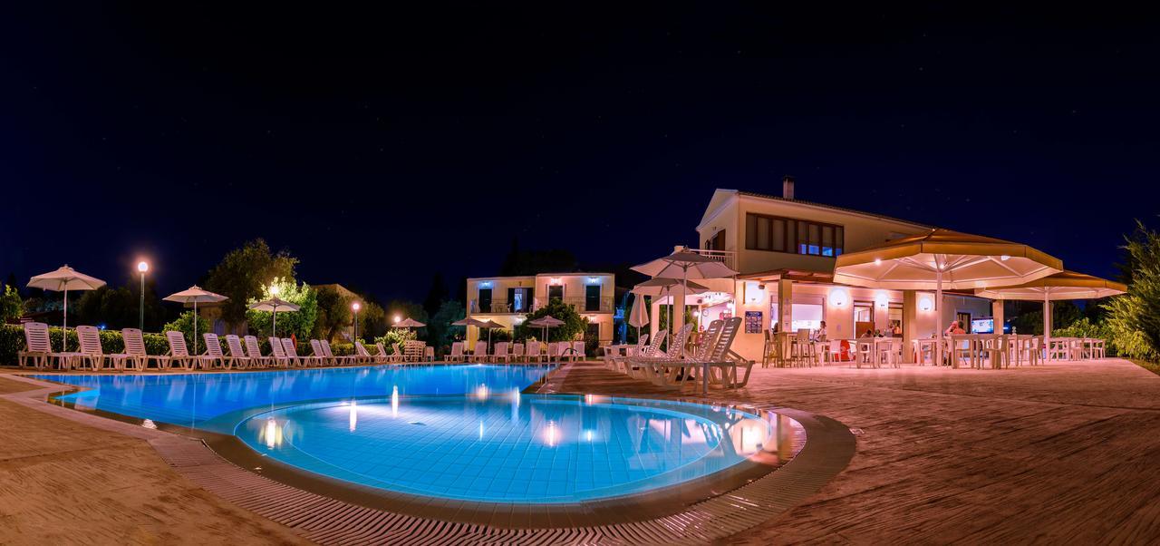 Yianetta Hotel Apartments カボス エクステリア 写真